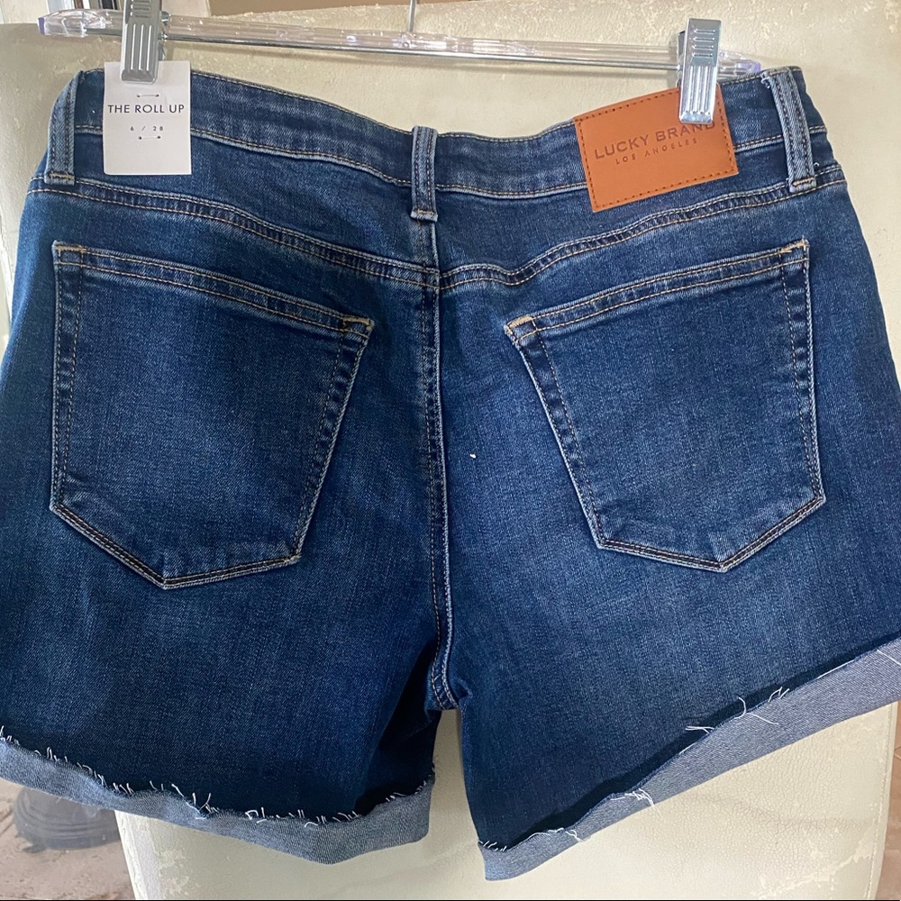 Lucky Brand denim roll up shorts size 6/28